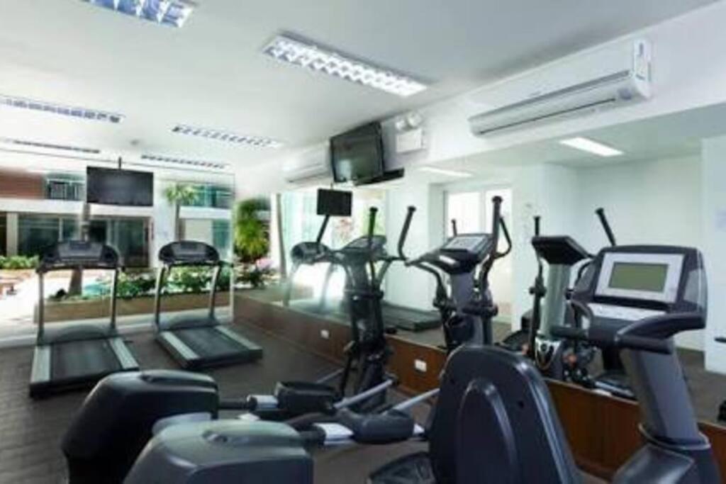 Apartemen Recently Renovated Pool View In Modern Complex Patong